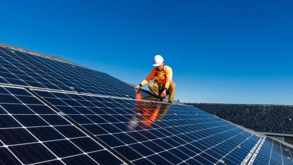 Lucrare Davroofing panouri fotovoltaice